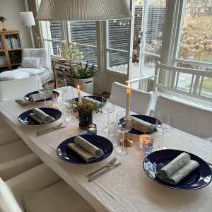 Dukning_Italienskt bord Real Simple Life_ordningskonsult